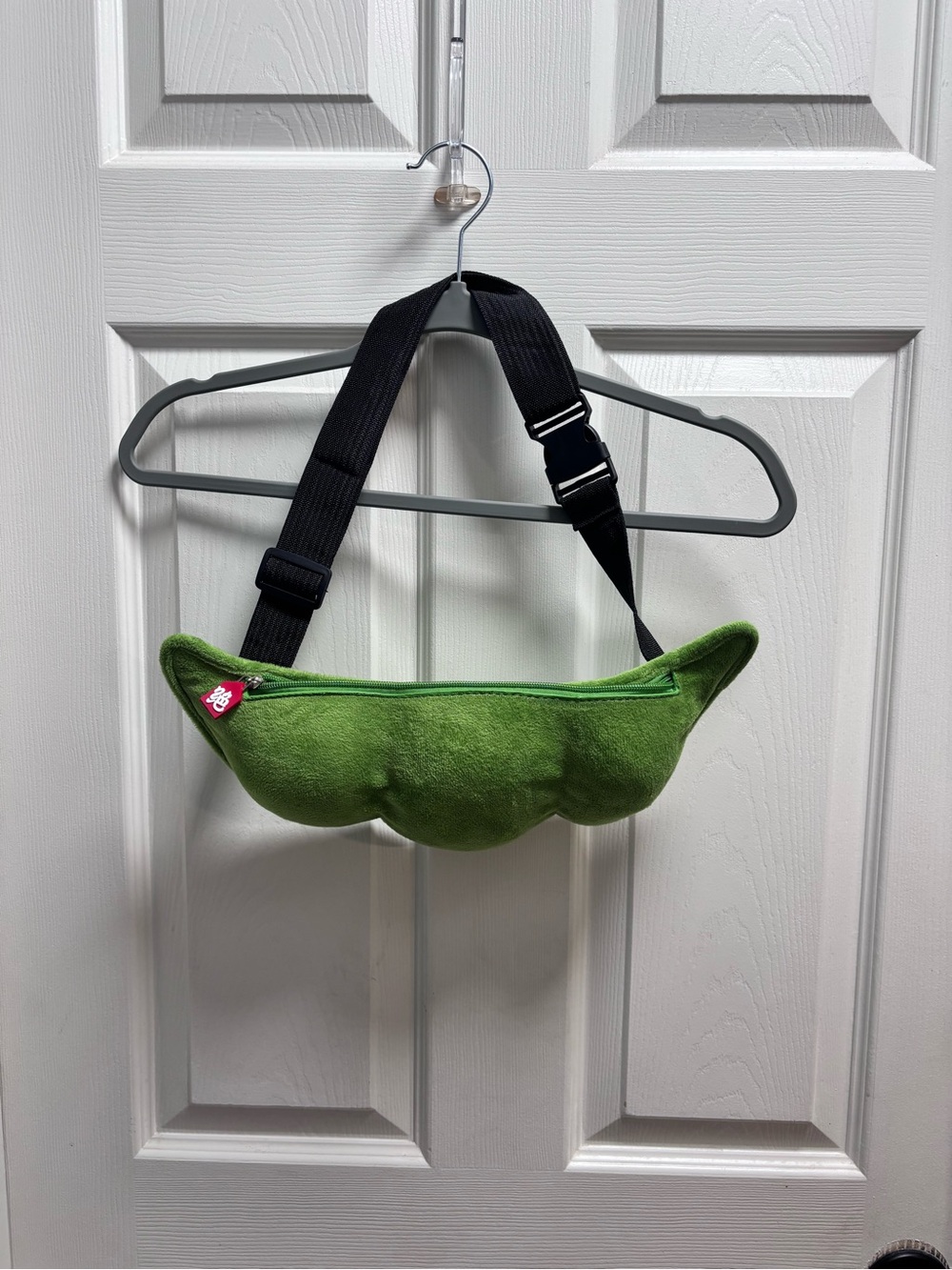 Plush Green Peapod Waist Bag - Adjustable Black Strap